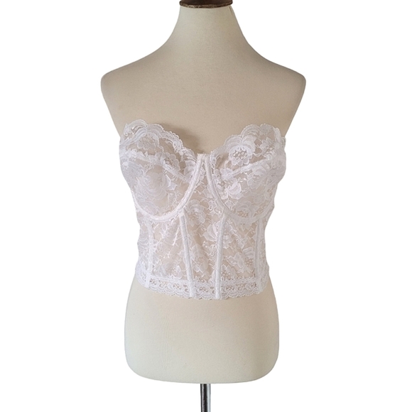JC Penney 80's White Lace Underwire and Boned Bustier Union Label